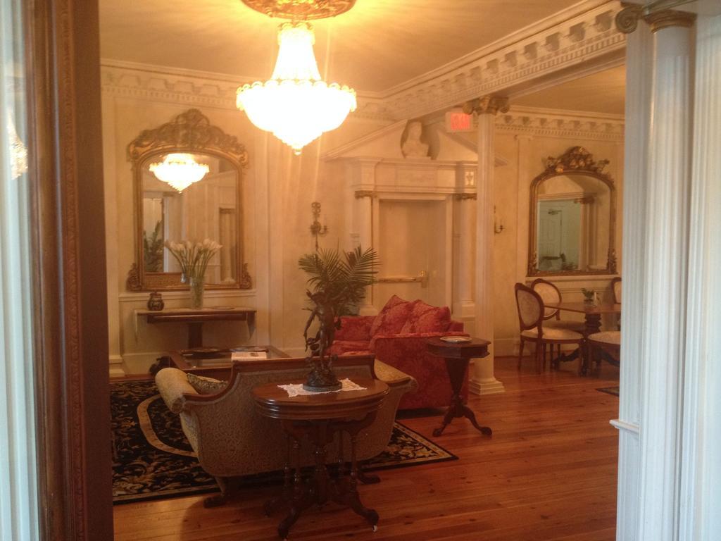 The Hotel Magnolia Foley Extérieur photo
